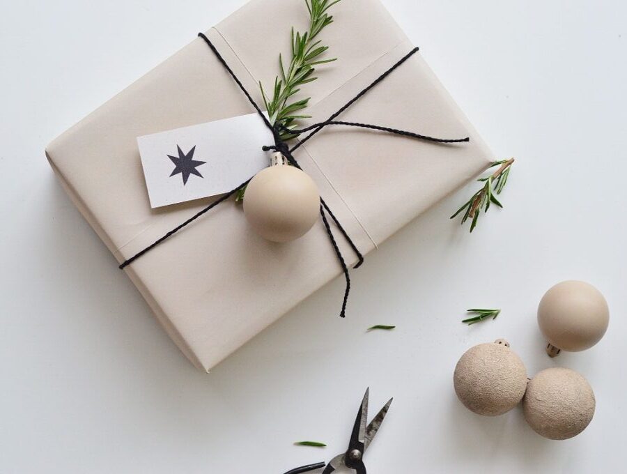 embracing-minimalism-during-the-holiday-season